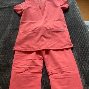 Figs Hot Coral Color Scrubs Small Casma Top Small Petite Kade Pants